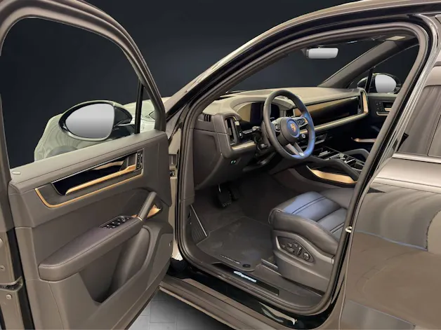 Porsche Cayenne E-Hybrid Black Edition