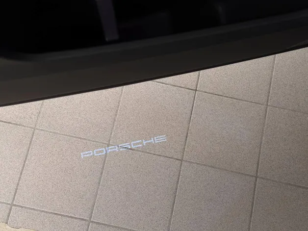 Porsche Cayenne E-Hybrid Black Edition