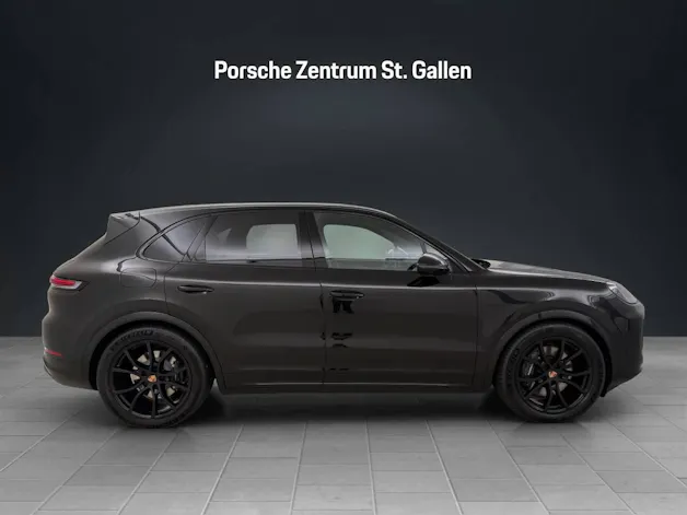 Porsche Cayenne E-Hybrid Black Edition