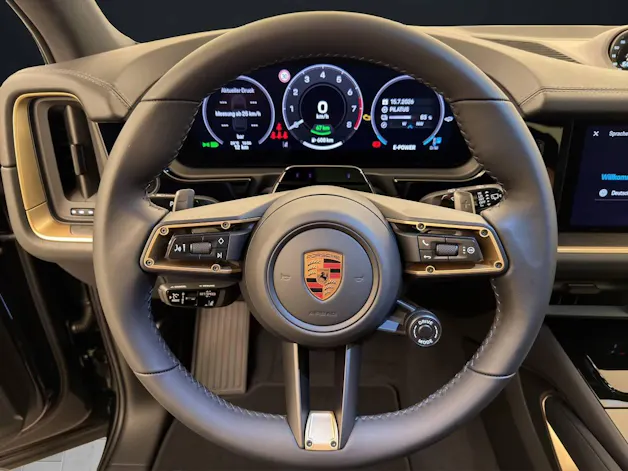 Porsche Cayenne E-Hybrid Black Edition