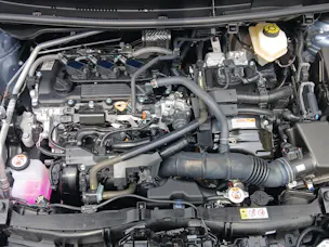 Toyota Yaris 1.5 VVT-i HSD Trend