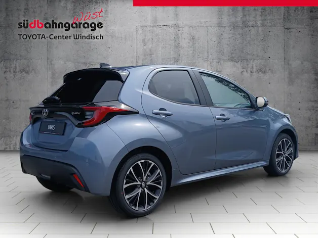 Toyota Yaris 1.5 VVT-i HSD Trend