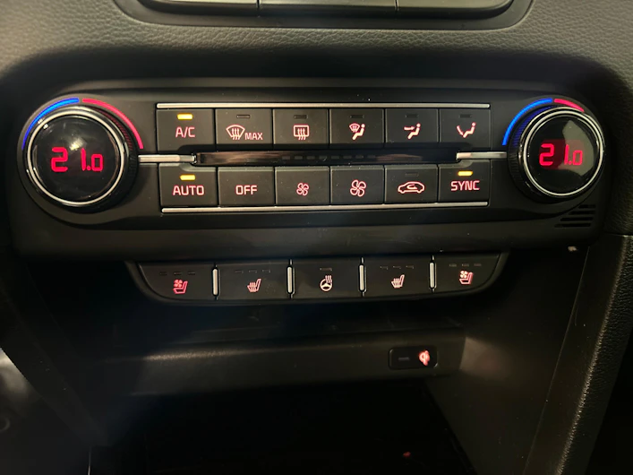 image du véhicule KIA CEED