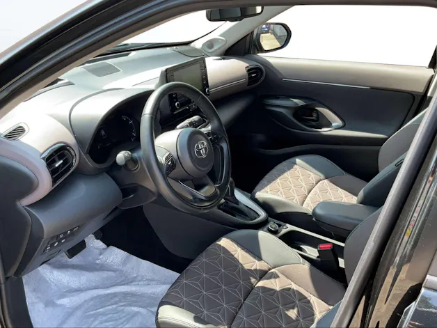 Toyota Yaris Cross 1.5 VVT-i HSD Elegant AWD-i
