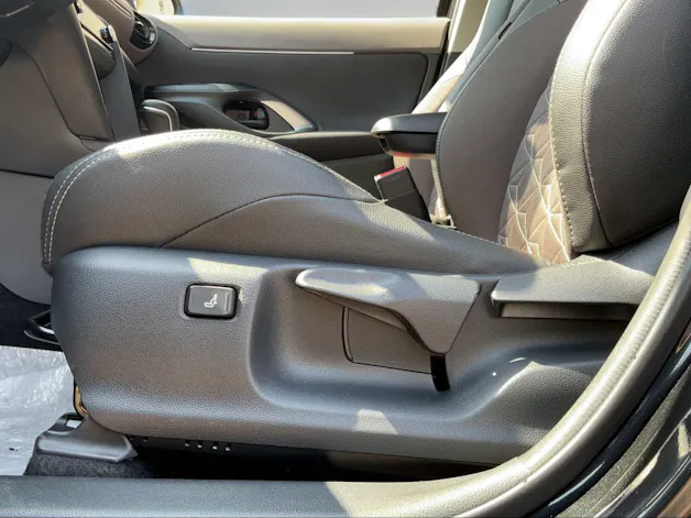 Toyota Yaris Cross 1.5 VVT-i HSD Elegant AWD-i