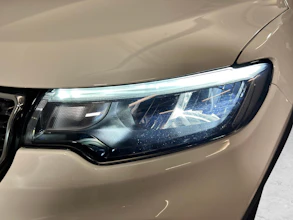 https://vehicle.imgix.net/4398243/f279e08a-5edc-44a0-b183-fd3a8c9a2c65.jpg