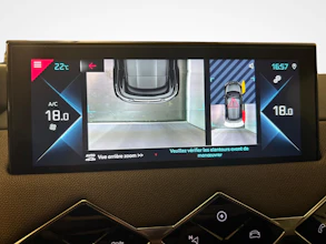 https://vehicle.imgix.net/4398244/1877e01f-ffe1-4acf-9563-cc9f0a657618.jpg