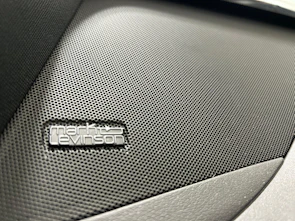Fahrzeugbild LEXUS RZ 450e Excellence