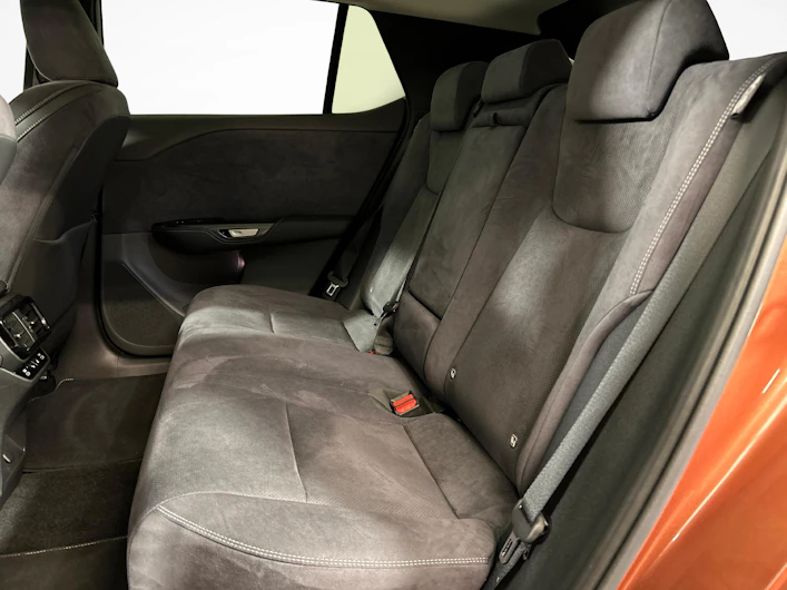 immagine del veicolo LEXUS RZ