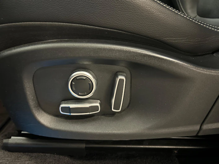 Fahrzeugbild JAGUAR E-PACE