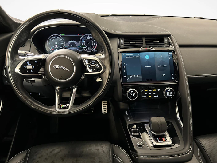 Fahrzeugbild JAGUAR E-PACE
