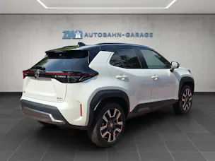 Toyota Yaris Cross 1.5 VVT-i HSD Premium AWD-i