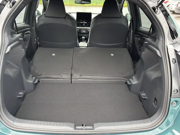 Toyota Yaris 1.5 VVT-i HSD Premium