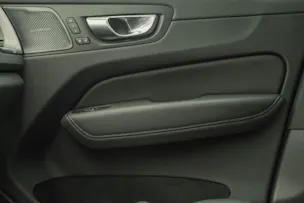 Volvo XC60 2.0 T8 TE Ultimate Dark eAWD