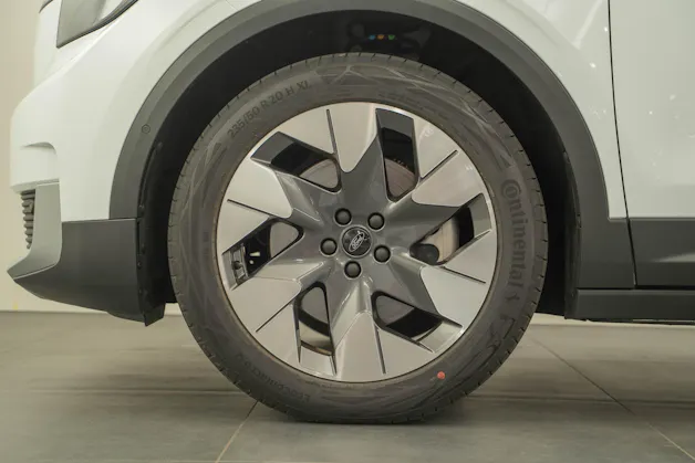 Ford Explorer Extended Range Premium AWD