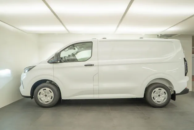 Ford Transit C Van 320 L1 2.0 EcoBlue 136 Trend 4x4