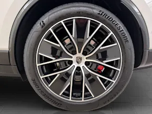 Porsche Macan Turbo