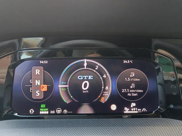 VW Golf VIII 1.5 TSI PHEV GTE DSG*5J Garantie*8-Fach Räder*Pano*AHK*Leder*