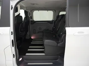 Ford Tourneo Custom L2 2.5 Plug-in-Hybrid Titanium X