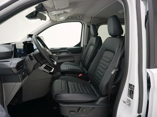 Ford Tourneo Custom L2 2.5 Plug-in-Hybrid Titanium X