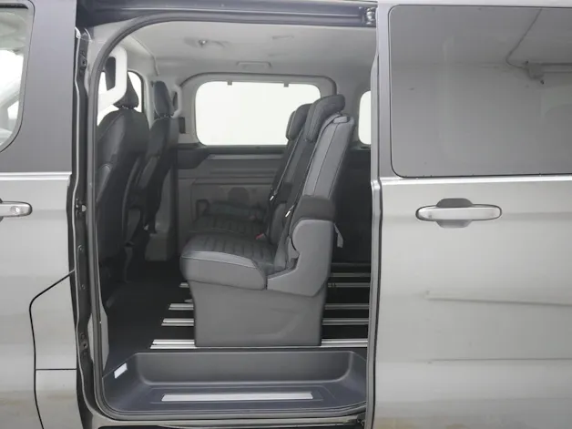 Ford Tourneo Custom L1 2.5 Plug-in-Hybrid Titanium X