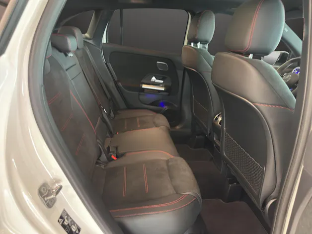 Mercedes-Benz GLA AMG 45 S 4M+8G-DCT