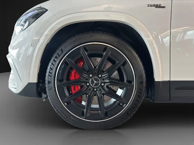 Mercedes-Benz GLA AMG 45 S 4M+8G-DCT