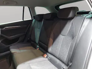 Škoda Octavia Combi 2.0 TDI DSG Style 4x4