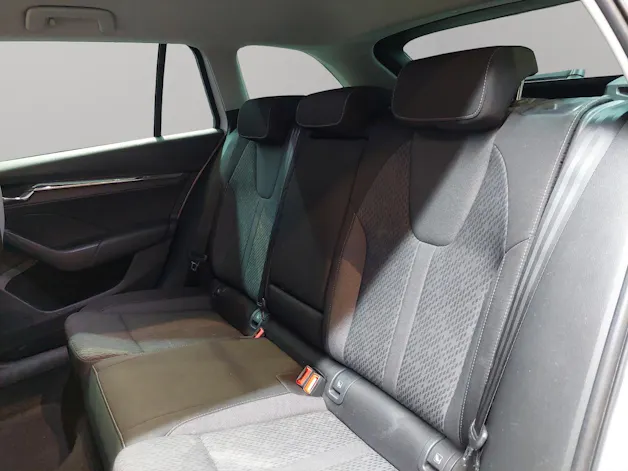 Škoda Octavia Combi 2.0 TDI DSG Style 4x4