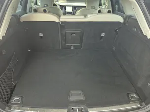 Volvo XC60 2.0 B4 MH Plus Bright AWD