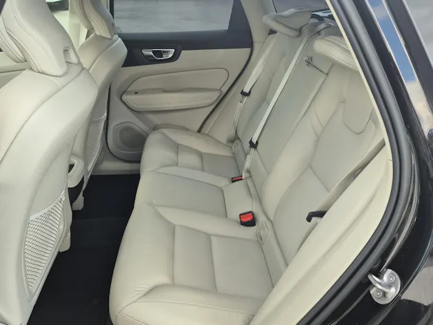 Volvo XC60 2.0 B4 MH Plus Bright AWD