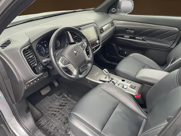 Mitsubishi Outlander 2.4 PHEV Diamond