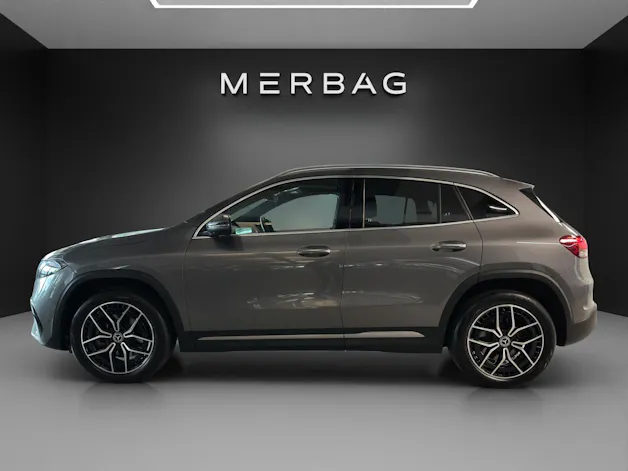 Mercedes-Benz EQA 300 AMG Line 4Matic