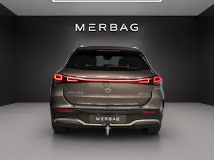 Mercedes-Benz EQA 300 AMG Line 4Matic