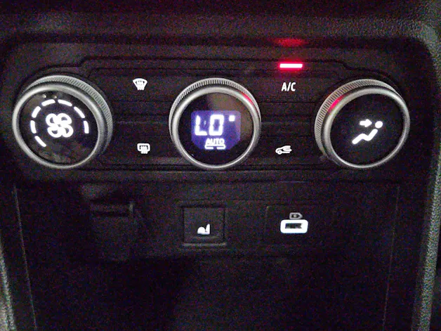 Dacia Jogger HEV 140 Extreme