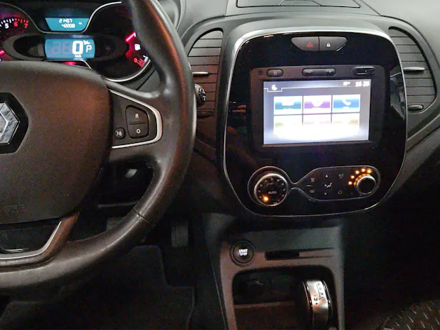 Renault Captur 1.3 T 16V Intens EDC