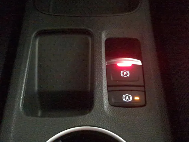 Renault Captur 1.6 E-Tech 145 Esprit Alpine DHT
