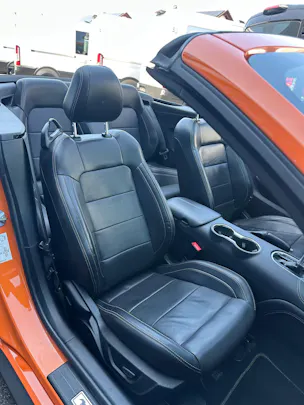 Ford Mustang Convertible 5.0 V8 GT