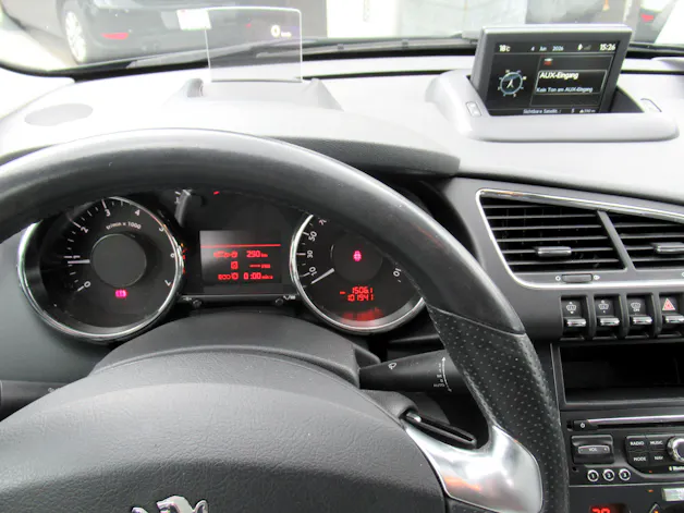 Peugeot 3008 1.2 Pure Tech Féline