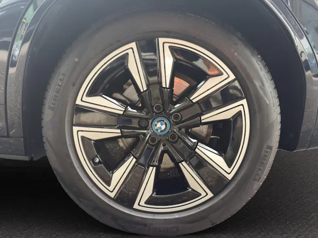 BMW iX3 M Sport