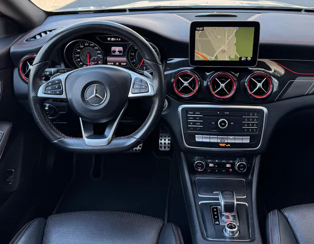 Mercedes-Benz CLA Shooting Brake 45 AMG 4Matic Speedshift