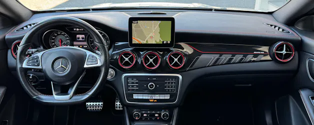 Mercedes-Benz CLA Shooting Brake 45 AMG 4Matic Speedshift