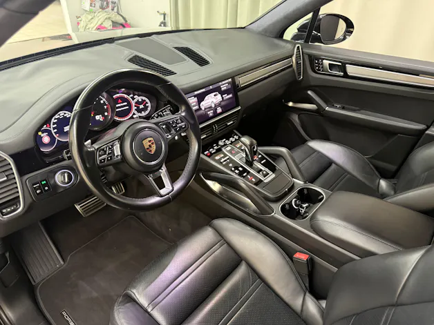 Porsche Cayenne Turbo