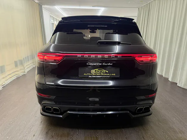 Porsche Cayenne Turbo