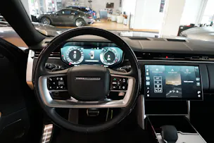 Land Rover Range Rover LWB P460e Si6 PHEV Autobiography Automatic