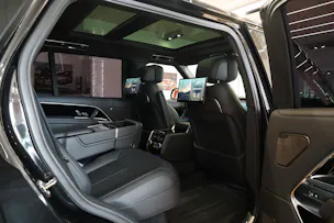 Land Rover Range Rover LWB P460e Si6 PHEV Autobiography Automatic
