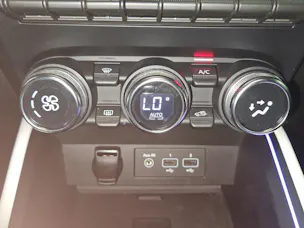 Renault Clio 1.6 E-Tech Techno