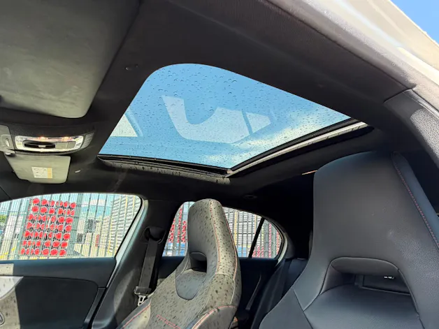 Mercedes-Benz A 200 AMG Line 7G-DCT