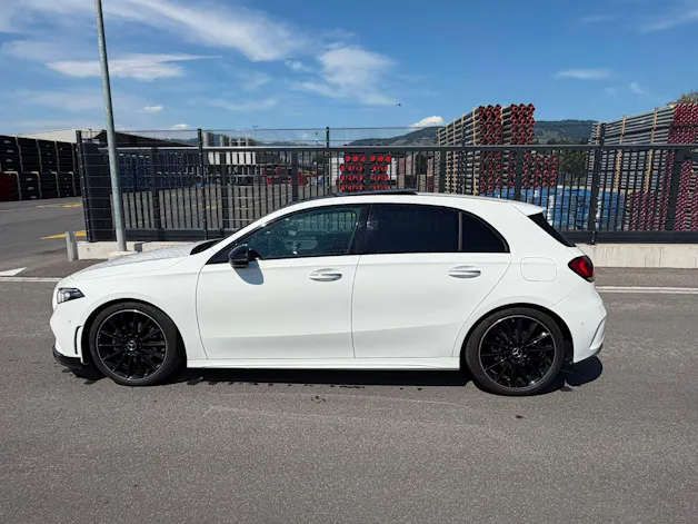 Mercedes-Benz A 200 AMG Line 7G-DCT