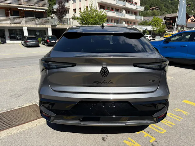 RENAULT Rafale 1.2 E-Tech Plug-in Hybrid 300 4x4 Atelier Alpine